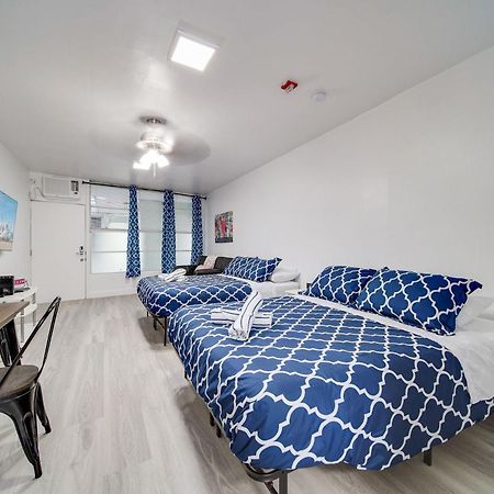 Deco Beachside Apt, W/2 Queen Beds, Washer/Dryer マイアミビーチ エクステリア 写真